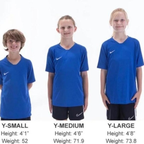 Messi Inter Miami Home Kids Soccer Set - Picture 3 of 4